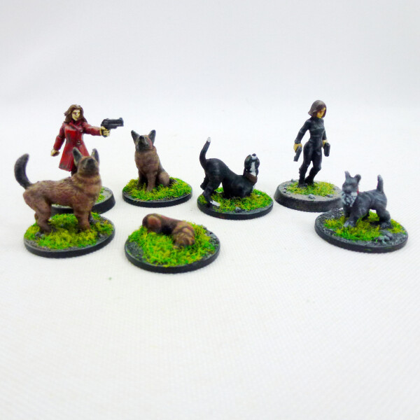 Dog Set - companion miniatures - 28mm or 32mm » Headbunny Games